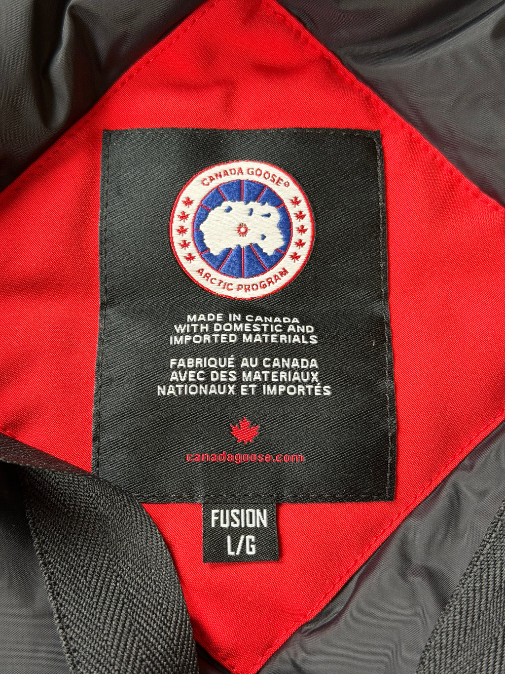 Canada Goose Victoria Parka 3037/LA (Fur) (Women’s L) (Pre-Owned Very Good)