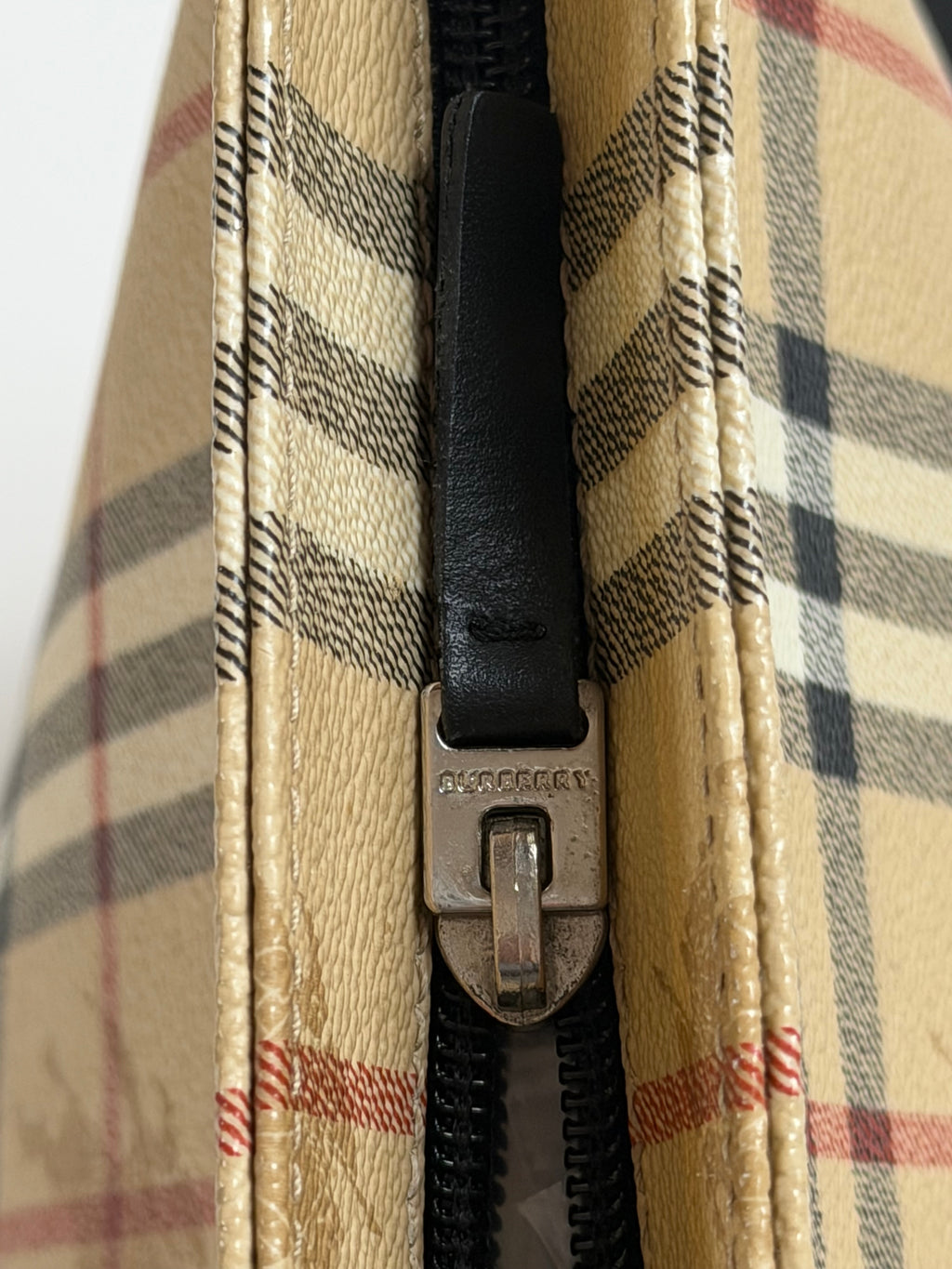 Burberry Bucket Tote Shoulder Bag Strap Handbag Bag 2000’s