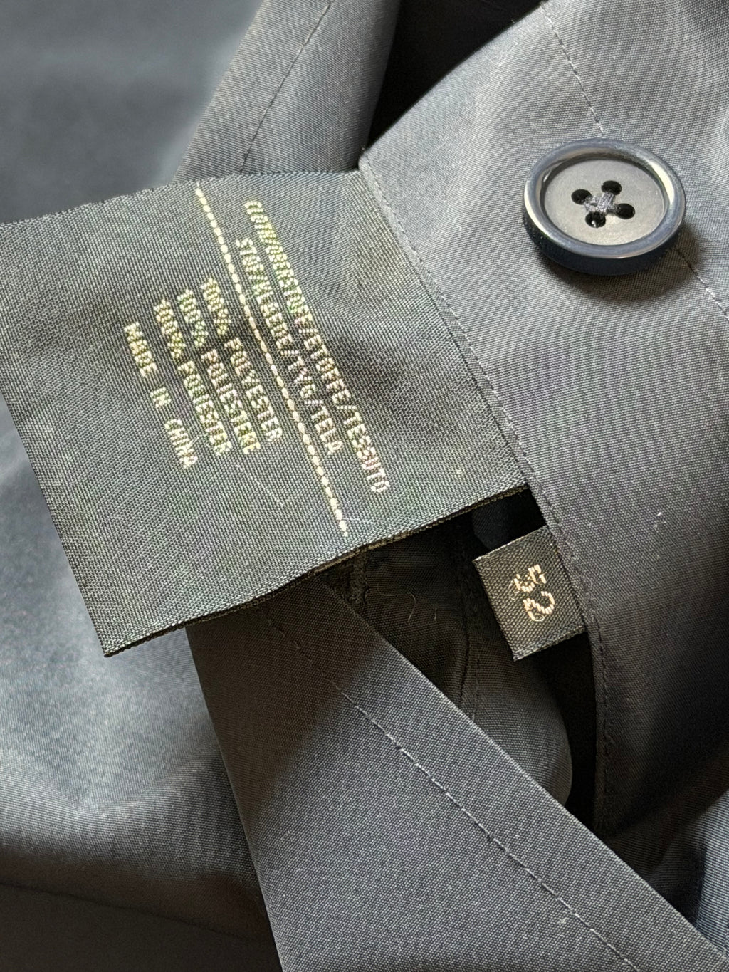 Burberry Water Resistant Packable Jacket Men’s L Tg. 52 Navy With Collar Check