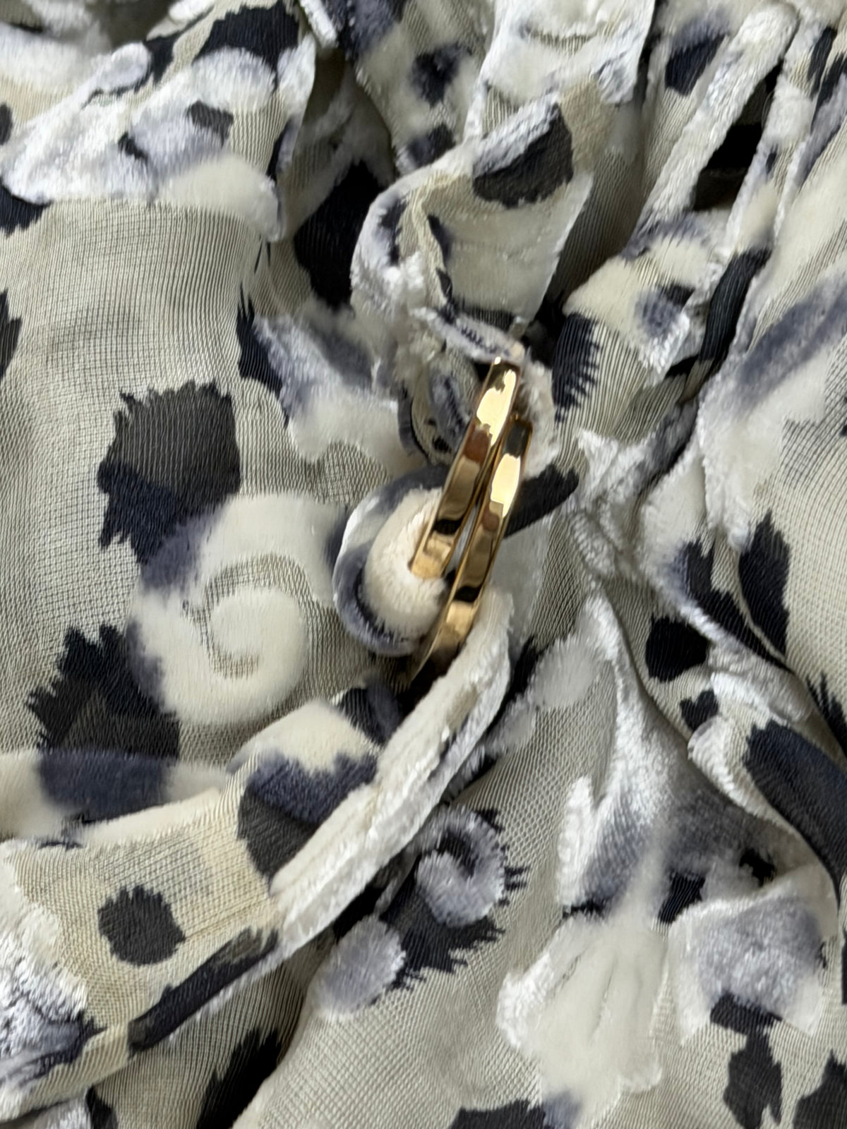 Roberto Cavalli Silk Viscous Leopard Print Chiffon Blouse Top Cape Collar Tg 46